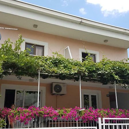 Apartmani Andela Неум Екстер'єр фото